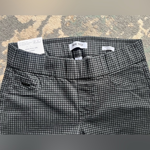 NWT Nine West Heidi Pull On Skinny Pants - Picture 2 of 4